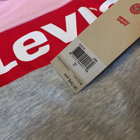 NWT Levi’s Jeans Crop Top Hoodie Sweatshirt - Picture 2 of 2